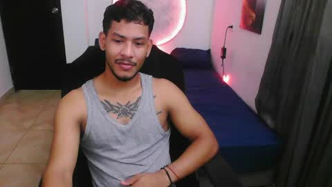 instagram damiannreed. online show from April 8, 2026, 12:49 pm