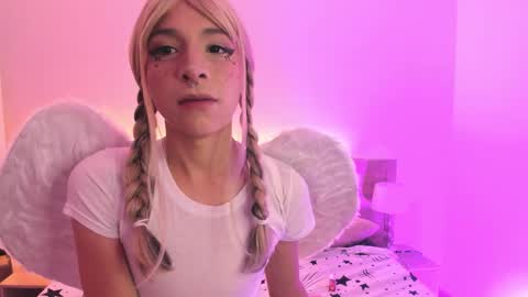 Damian online show from November 2, 2025, 1:57 pm