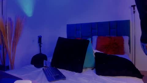 INSTAGRAM  DAMMIANMILLEROFICIAL online show from October 14, 2025, 11:33 am