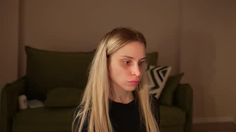 Ashley online show from November 7, 2025, 2:06 pm