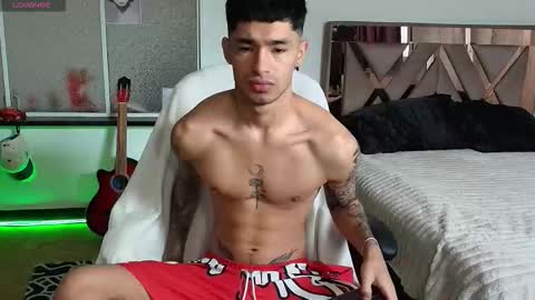 Snapshot of damon_333 chatting on November 15, 2025, 5:31 pm Damon online show from November 15, 2025, 5:31 pm