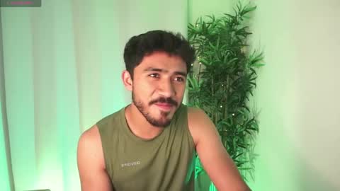 damon_frost online show from April 16, 2026, 8:31 pm