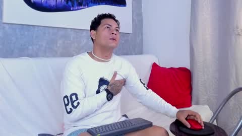 Snapshot of damon_storm chatting on March 10, 2026, 8:41 am DAMON online show from March 10, 2026, 8:41 am