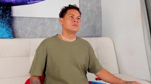 Snapshot of damon_storm chatting on April 1, 2026, 2:01 am DAMON online show from April 1, 2026, 2:01 am