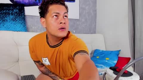 Snapshot of damon_storm chatting on April 4, 2026, 8:23 am DAMON online show from April 4, 2026, 8:23 am