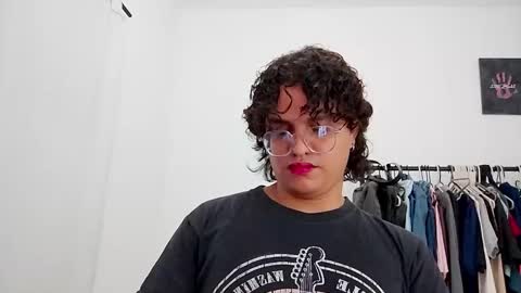 Diane Blosson online show from March 4, 2026, 1:33 am