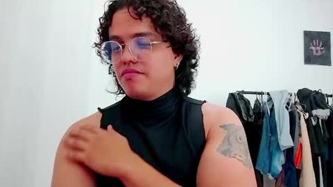 Diane Blosson online show from April 15, 2026, 11:38 pm