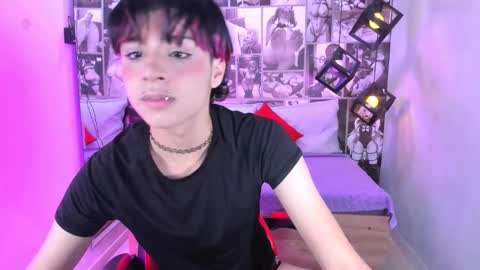 D A N online show from December 18, 2025, 8:04 pm