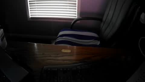 Danny online show from October 28, 2025, 2:53 pm