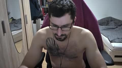 King Dan online show from November 30, 2025, 8:46 pm