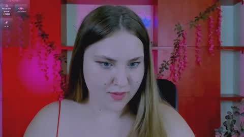 dana_cute1_ online show from June 20, 2026, 7:05 pm
