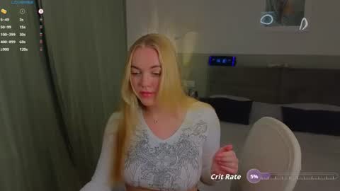 Snapshot of dana_love0 chatting on July 22, 2026, 6:32 pm Dana online show from July 22, 2026, 6:32 pm