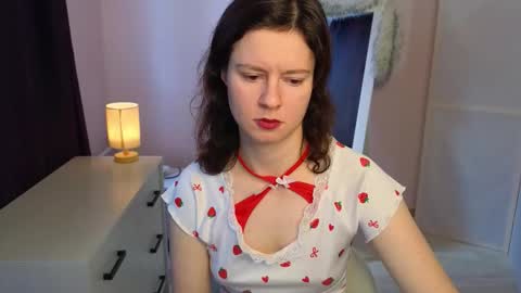 Snapshot of dana_magical chatting on November 14, 2025, 11:20 am DANA online show from November 14, 2025, 11:20 am