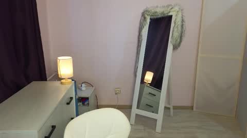 Snapshot of dana_magical chatting on November 21, 2025, 12:04 pm DANA online show from November 21, 2025, 12:04 pm