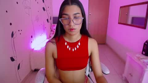 dana_paula online show from February 20, 2025, 11:53 am