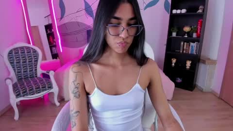 dana_paula online show from March 22, 2026, 3:04 pm