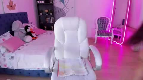 Snapshot of dana_paula chatting on July 1, 2026, 11:56 am dana_paula online show from July 1, 2026, 11:56 am