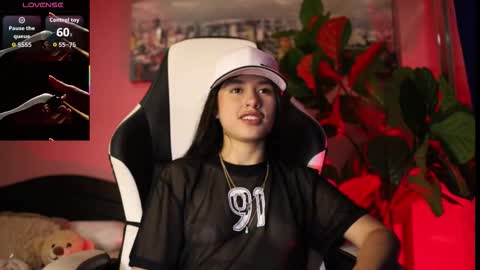 danaa_rouse online show from November 29, 2025, 10:13 pm