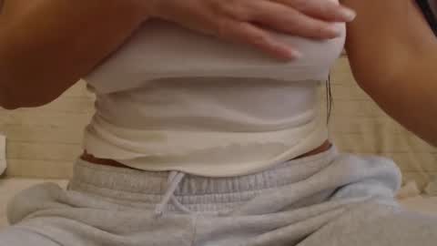 Daniella online show from September 25, 2025, 10:08 am