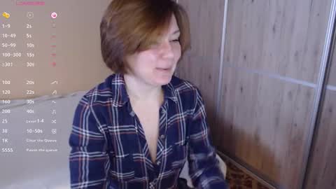 Snapshot of danbie_leen chatting on March 5, 2026, 10:44 am danbie_leen online show from March 5, 2026, 10:44 am