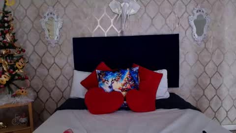 Dan  online show from December 4, 2024, 7:01 pm