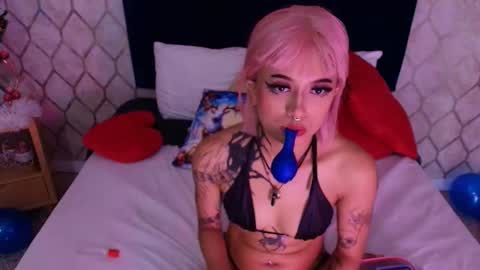 Dan  online show from December 5, 2024, 6:33 pm