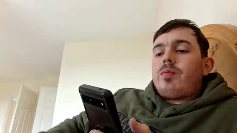 Snapshot of daneds999 chatting on February 26, 2025, 2:14 pm daneds999 online show from February 26, 2025, 2:14 pm