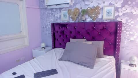 Snapshot of danee_19 chatting on January 24, 2025, 11:37 am Daniela online show from January 24, 2025, 11:37 am