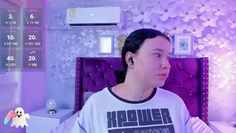 Snapshot of danee_19 chatting on March 5, 2025, 10:55 am Daniela online show from March 5, 2025, 10:55 am