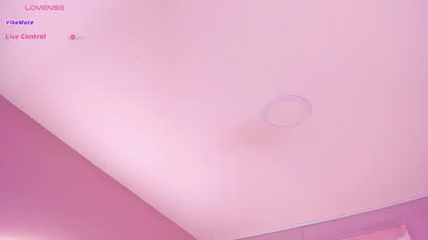 Snapshot of danee_19 chatting on January 6, 2026, 10:19 am Daniela online show from January 6, 2026, 10:19 am