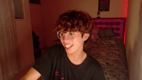 Snapshot of dani_dancer chatting on January 9, 2026, 12:24 am Dani Dancer online show from January 9, 2026, 12:24 am