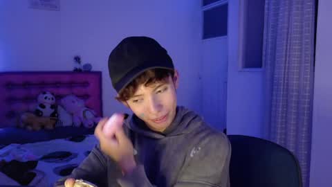 Dani Dancer online show from April 7, 2026, 11:48 pm