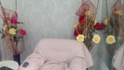 Snapshot of dani_dickk_ chatting on October 30, 2025, 2:24 am dani_dickk_ online show from October 30, 2025, 2:24 am