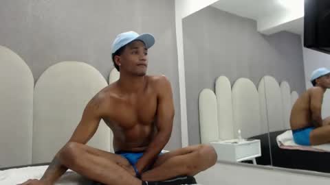 Snapshot of dani_dickk_ chatting on October 31, 2025, 2:45 am dani_dickk_ online show from October 31, 2025, 2:45 am