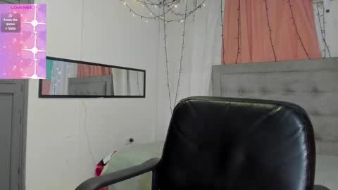 dani_lue online show from December 22, 2024, 3:33 pm