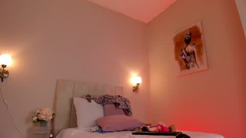 Hi I am Dani online show from February 8, 2025, 2:49 pm