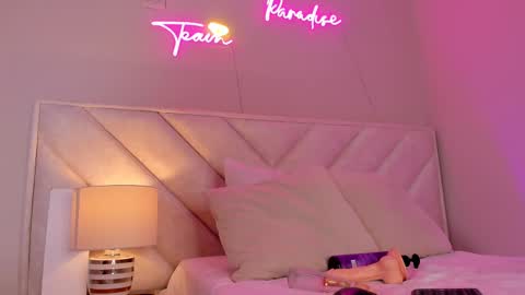 Hi I am Dani online show from February 13, 2025, 9:49 pm