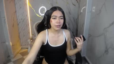 Snapshot of dania_b_ chatting on October 4, 2025, 3:26 am dania_b_ online show from October 4, 2025, 3:26 am