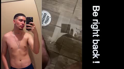 Snapshot of daniborbon1 chatting on October 29, 2025, 7:15 pm daniborbon1 online show from October 29, 2025, 7:15 pm