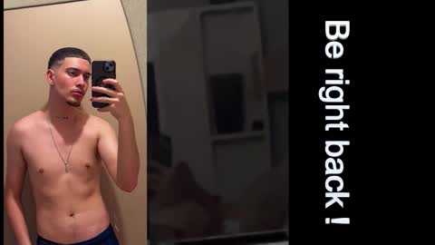 Snapshot of daniborbon1 chatting on November 9, 2025, 12:31 am daniborbon1 online show from November 9, 2025, 12:31 am