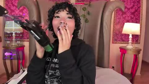  Daniela  online show from January 8, 2026, 1:13 pm