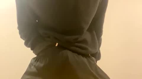 daniel146246 online show from October 18, 2025, 9:21 am