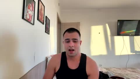 Snapshot of daniel_ice chatting on July 16, 2026, 5:19 pm Daniel online show from July 16, 2026, 5:19 pm