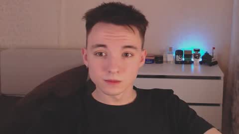 Snapshot of daniel_isaak chatting on December 21, 2025, 7:21 pm Daniel Jerry online show from December 21, 2025, 7:21 pm