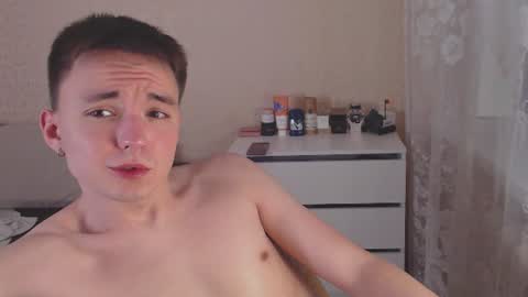 Snapshot of daniel_isaak chatting on August 2, 2026, 1:37 am Daniel Jerry online show from August 2, 2026, 1:37 am