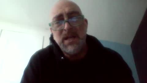 Snapshot of daniel_lbc chatting on October 16, 2025, 6:31 pm Daniel online show from October 16, 2025, 6:31 pm