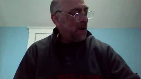 Snapshot of daniel_lbc chatting on October 21, 2025, 8:31 pm Daniel online show from October 21, 2025, 8:31 pm