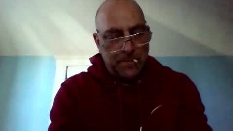 Snapshot of daniel_lbc chatting on October 27, 2025, 6:45 pm Daniel online show from October 27, 2025, 6:45 pm