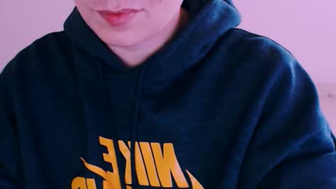 daniel_ruis16 online show from April 4, 2026, 8:50 pm