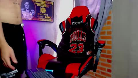 DANIEL online show from February 8, 2025, 6:33 pm